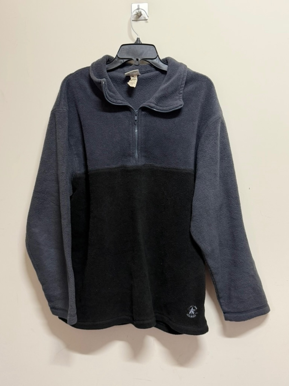 Converse Two-Tone Black and Dark Gray Half-Zip Fleece Pullover